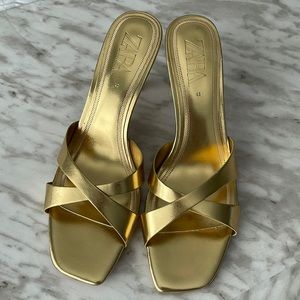 Zara geler sandals! NEWER WORN!